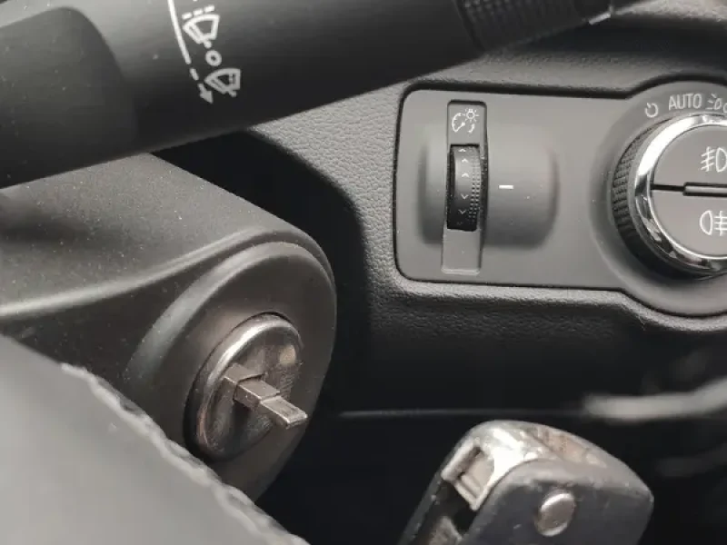 key-stuck-in-ignition